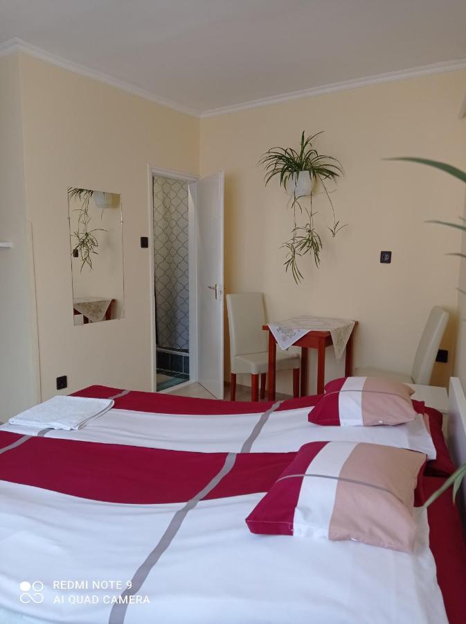 Hotel Akac Vendeghaz Eger Zewnętrze zdjęcie