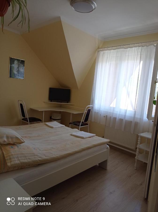 Hotel Akac Vendeghaz Eger Zewnętrze zdjęcie